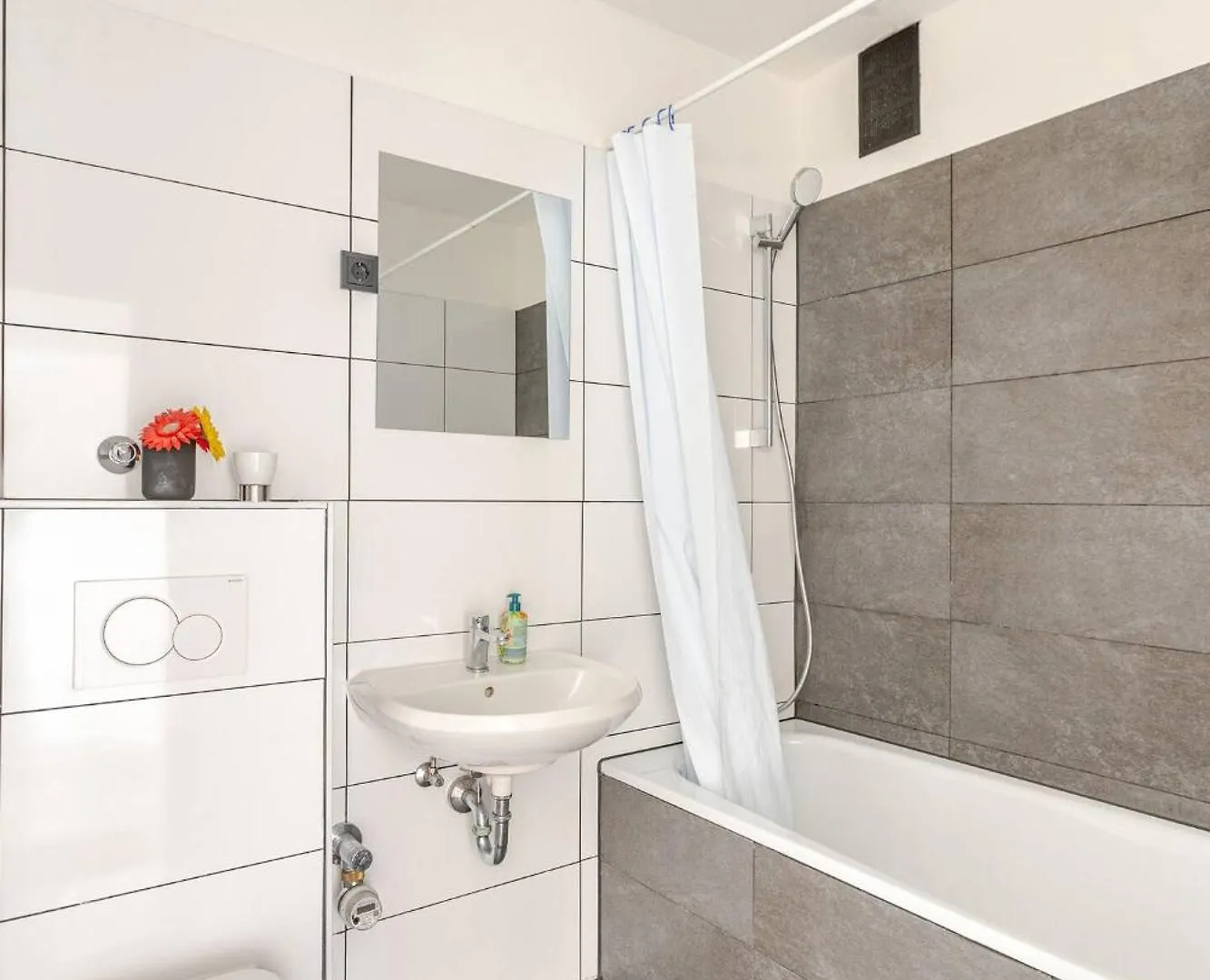 아파트 Zimmer Mit Flair Koeln-Messenaehe 독일