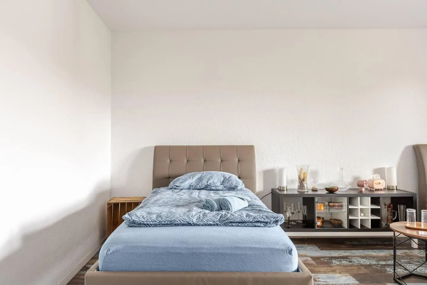 Zimmer Mit Flair Koeln-Messenaehe
